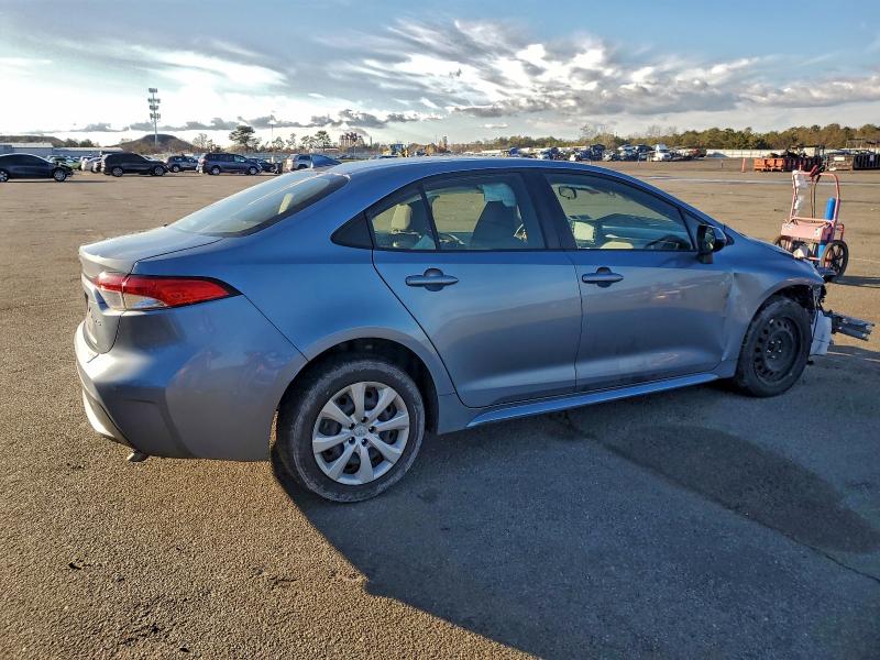 Фото 3 - TOYOTA COROLLA