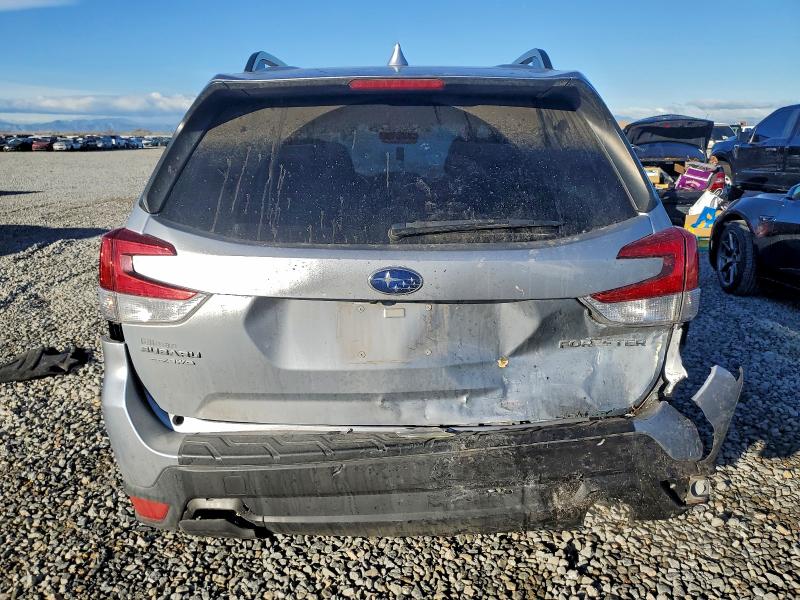 Фото 6 - SUBARU FORESTER