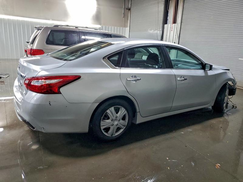 Фото 3 - NISSAN ALTIMA