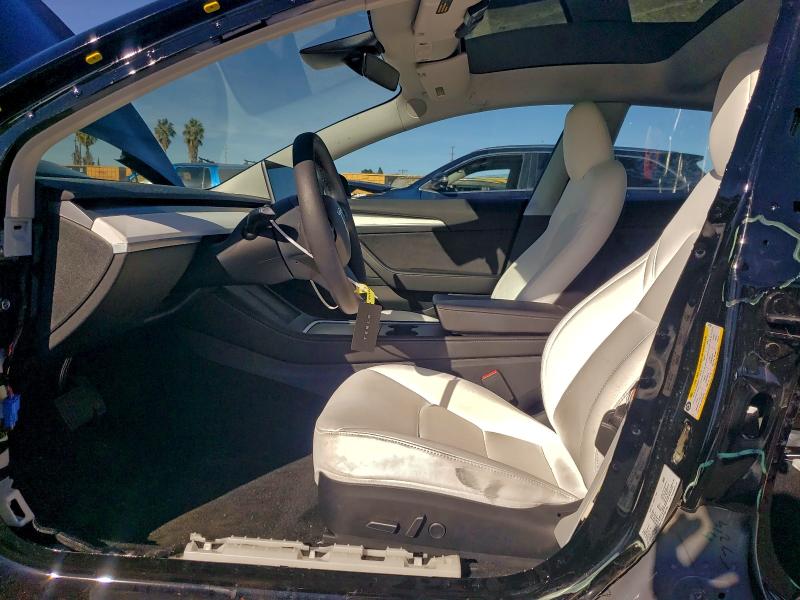 Фото 7 - TESLA MODEL 3