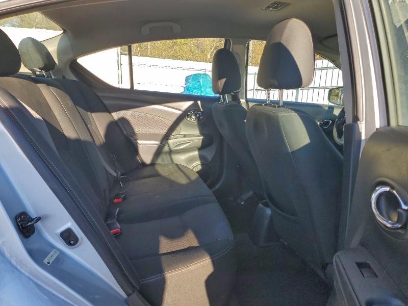 Фото 10 - NISSAN VERSA