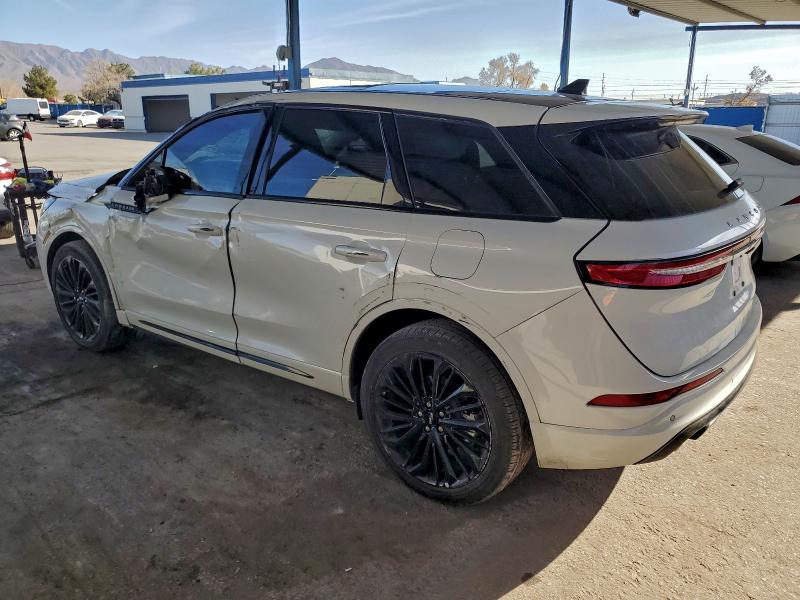 Фото 2 - LINCOLN CORSAIR