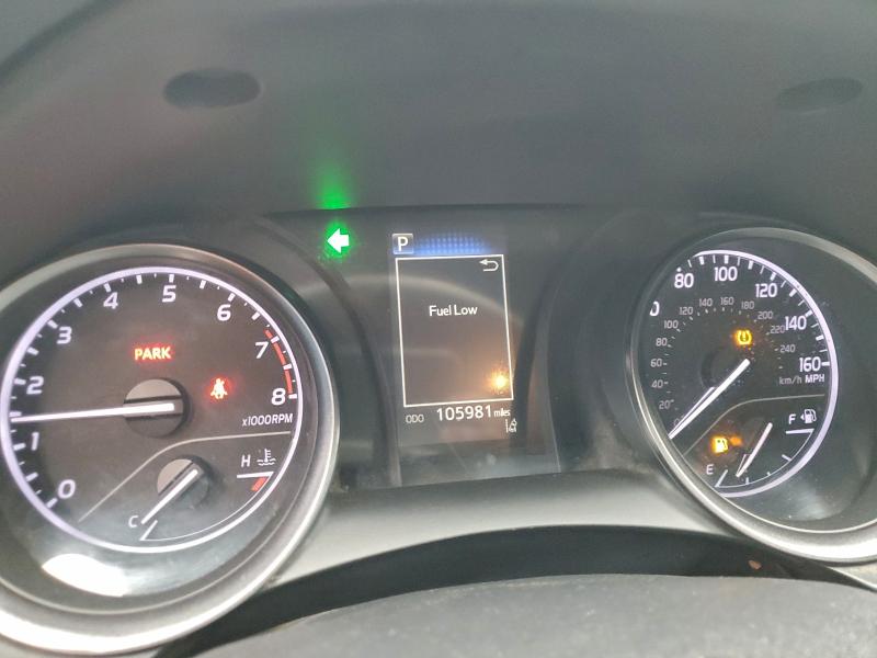 Фото 9 - TOYOTA CAMRY