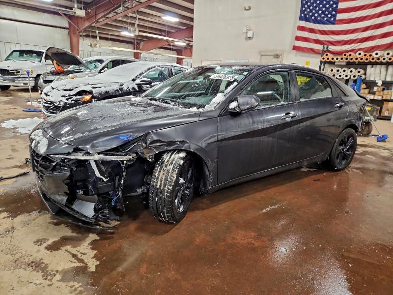 Фото 1 - HYUNDAI ELANTRA