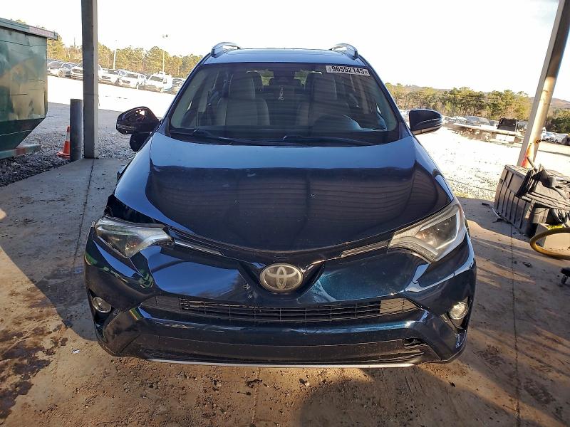 Фото 5 - TOYOTA RAV4