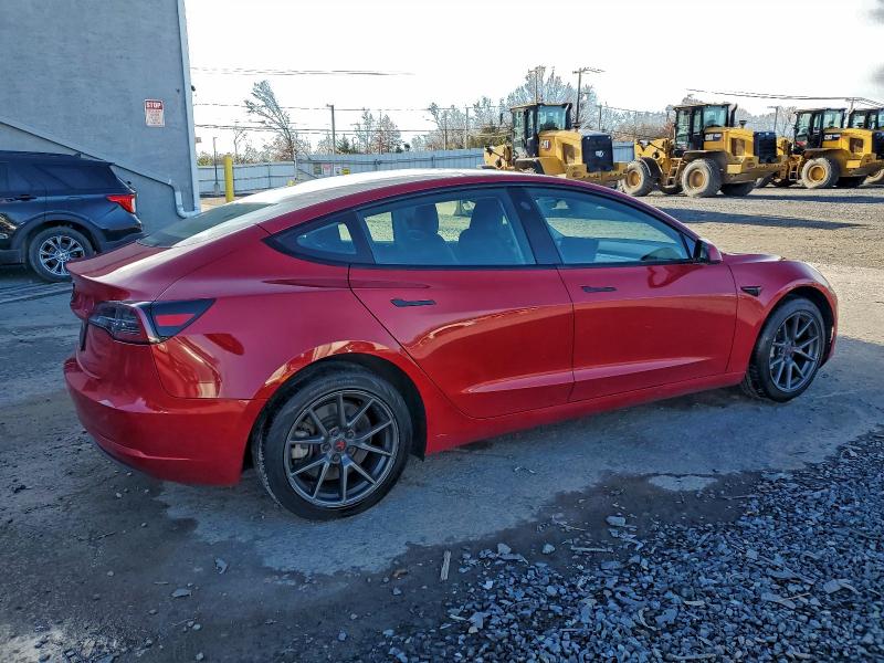 Фото 3 - TESLA MODEL 3