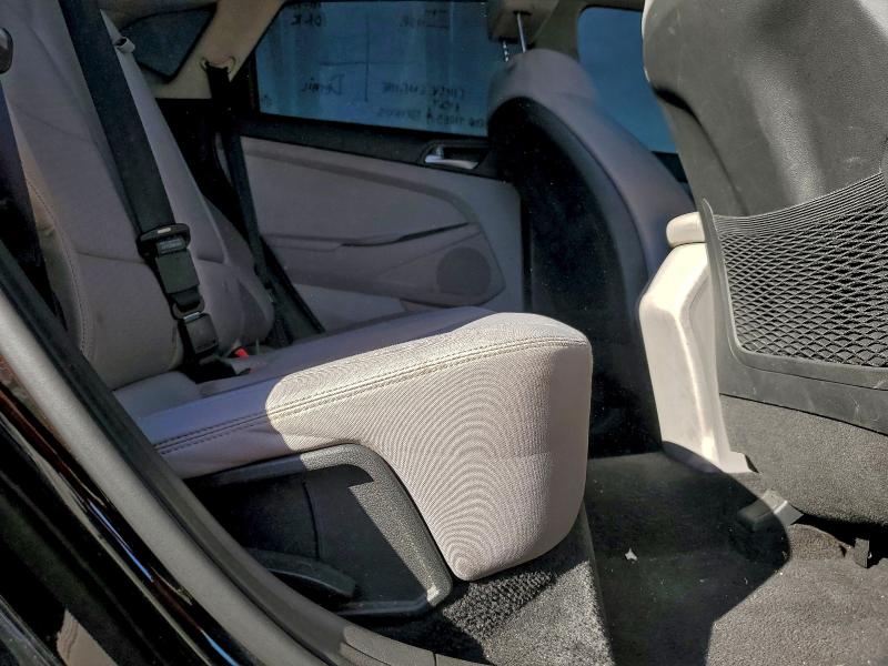 Фото 11 - HYUNDAI TUCSON