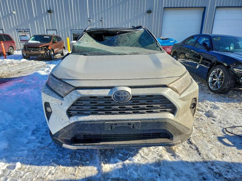 Фото 5 - TOYOTA RAV4