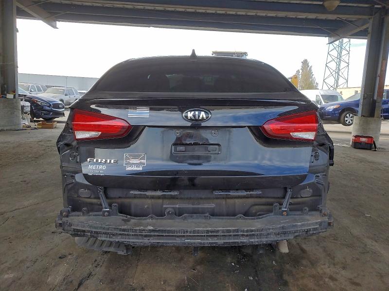 Фото 6 - KIA FORTE