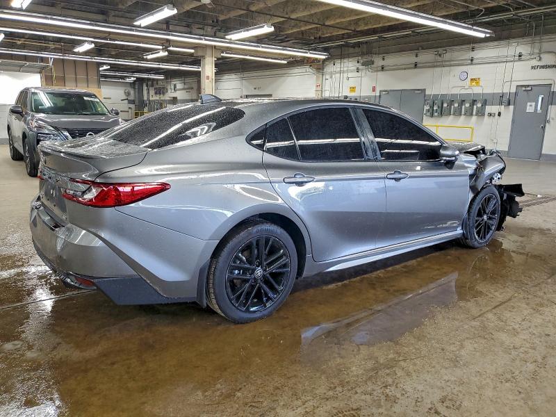 Фото 3 - TOYOTA CAMRY