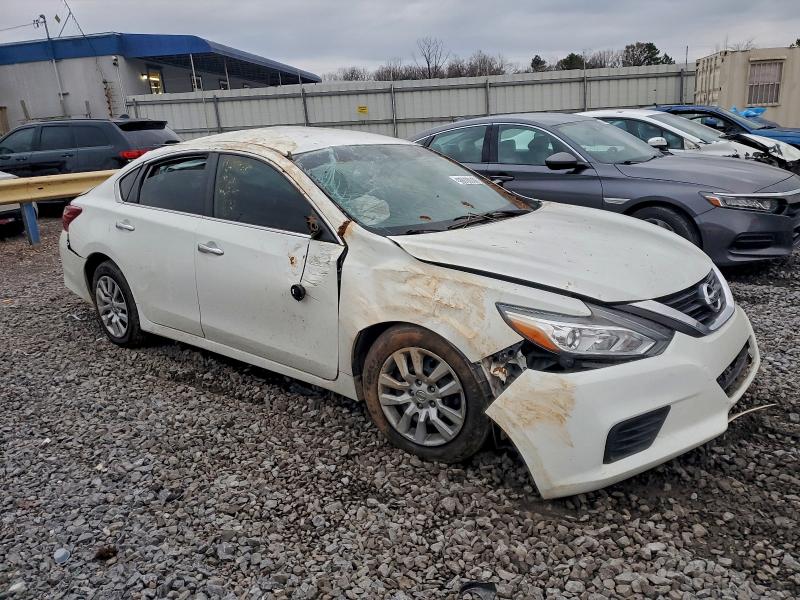 Фото 4 - NISSAN ALTIMA