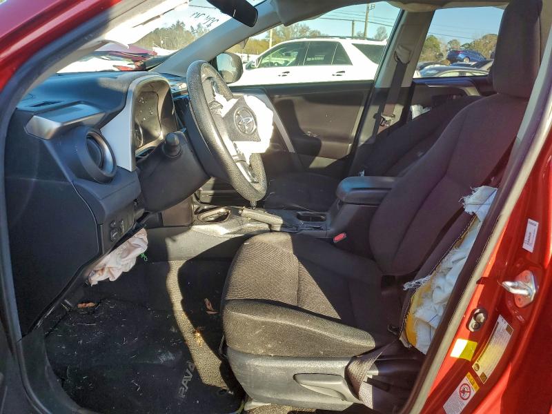 Фото 7 - TOYOTA RAV4