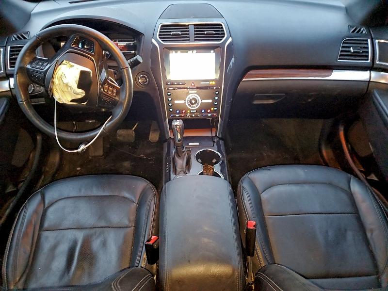 Фото 8 - FORD EXPLORER