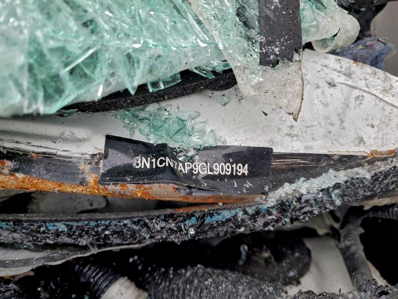 Фото 12 - NISSAN VERSA