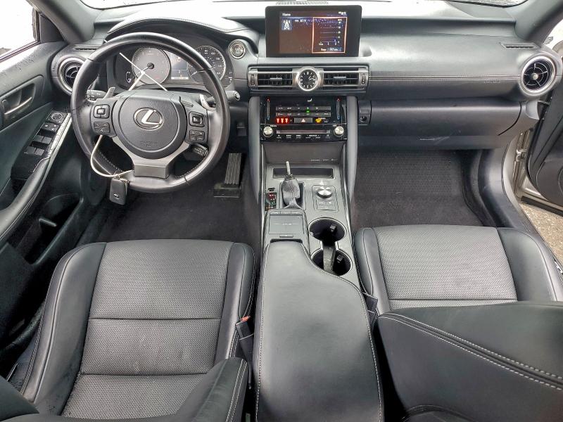 Фото 8 - LEXUS IS