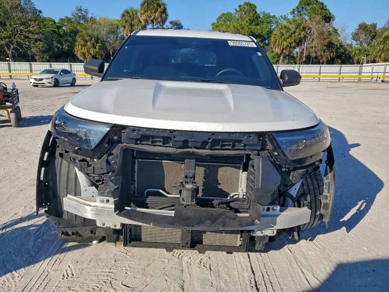 Фото 5 - FORD EXPLORER