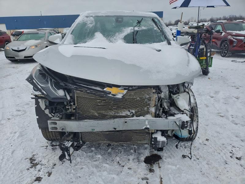 Фото 5 - CHEVROLET EQUINOX