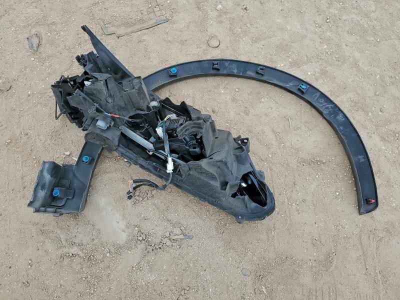 Фото 13 - MITSUBISHI ECLIPSE