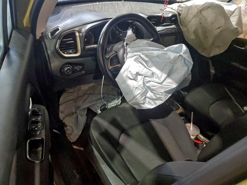 Фото 8 - JEEP RENEGADE