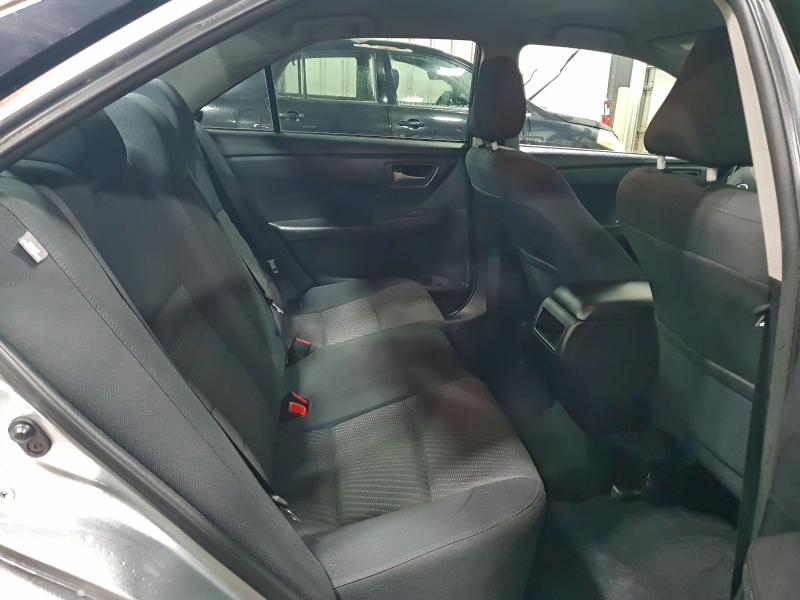 Фото 10 - TOYOTA CAMRY