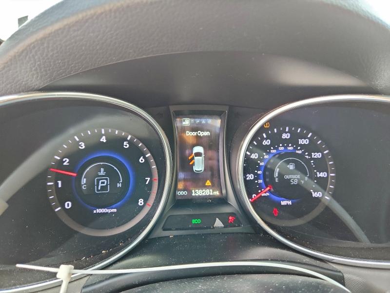 Фото 9 - HYUNDAI SANTA FE