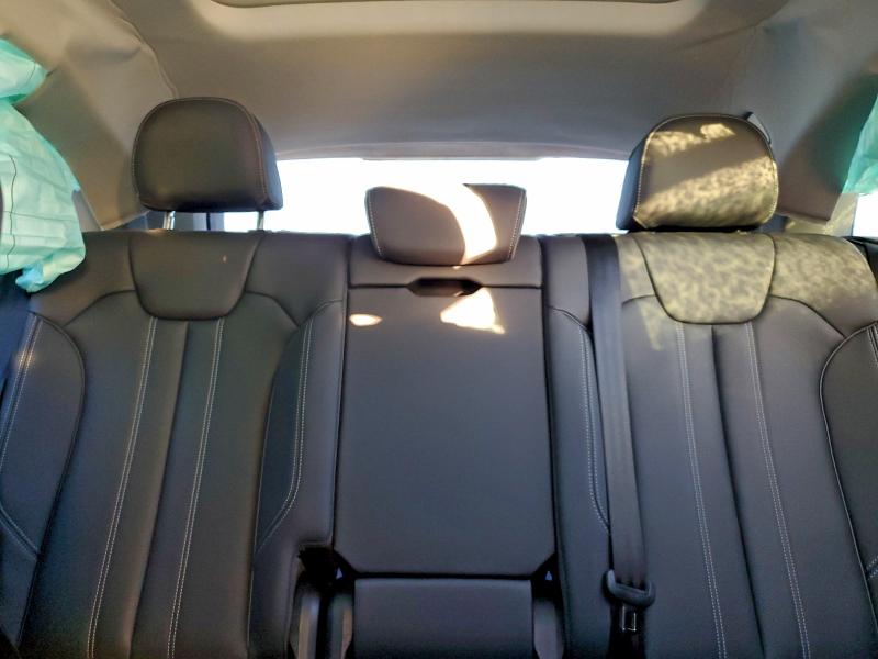 Фото 10 - AUDI Q5