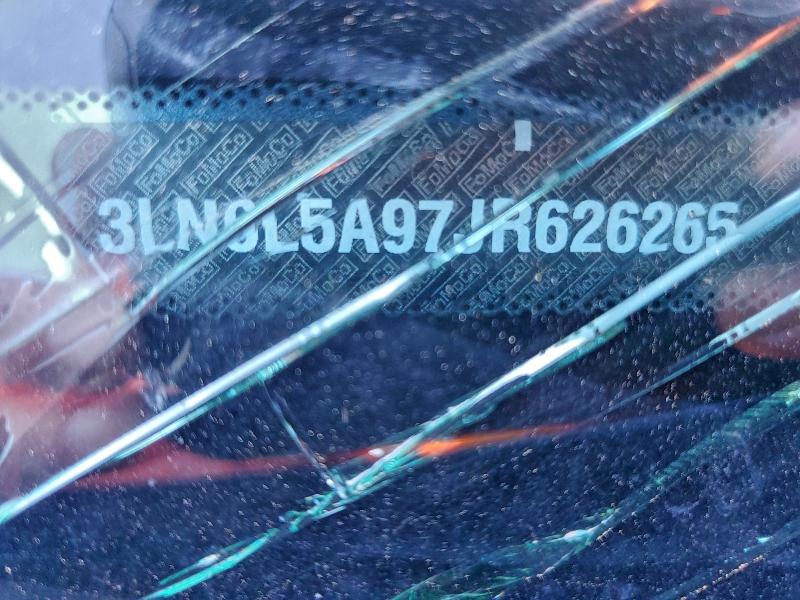 Фото 12 - LINCOLN MKZ