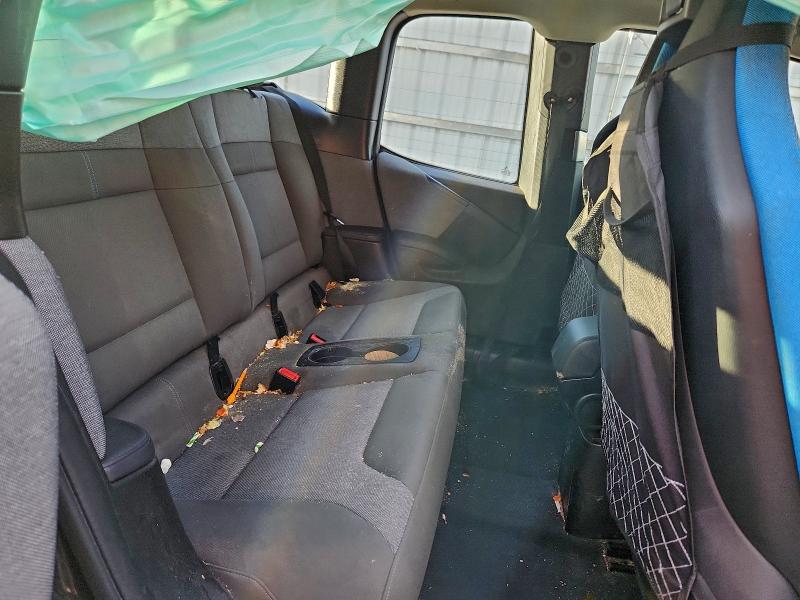 Фото 10 - BMW I SERIES