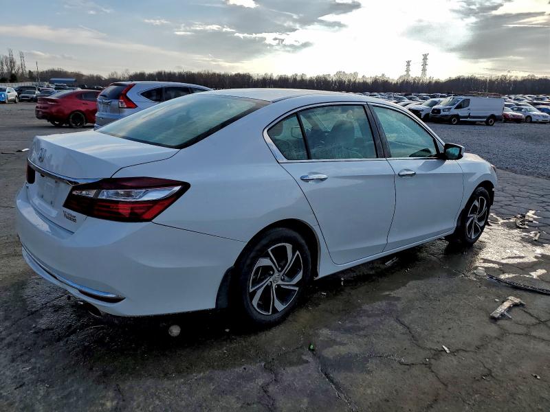 Фото 3 - HONDA ACCORD