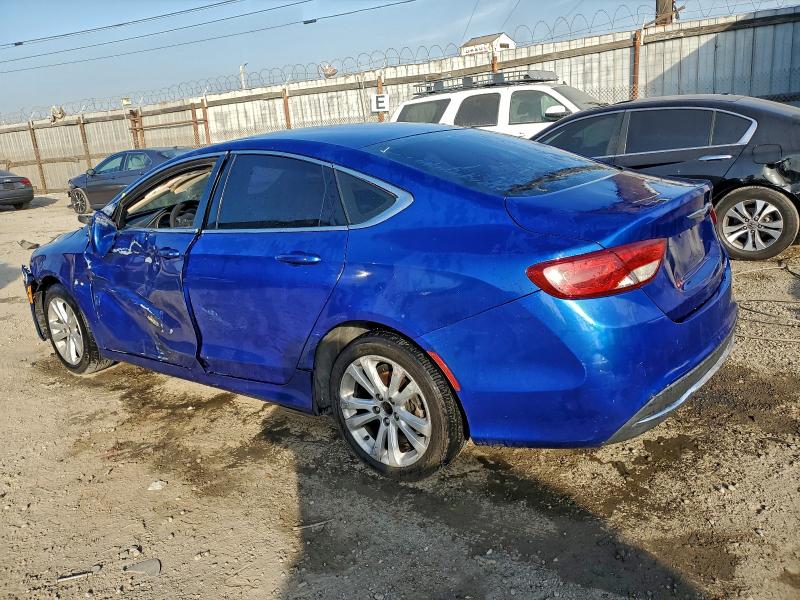 Фото 2 - CHRYSLER 200