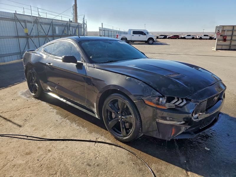 Фото 4 - FORD MUSTANG