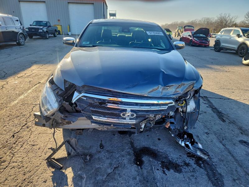 Фото 5 - FORD TAURUS