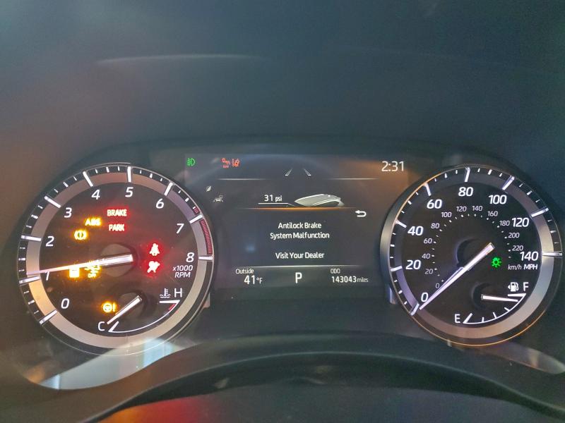 Фото 9 - TOYOTA HIGHLANDER