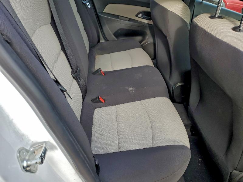 Фото 10 - CHEVROLET CRUZE