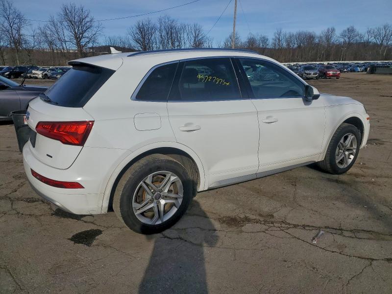 Фото 3 - AUDI Q5