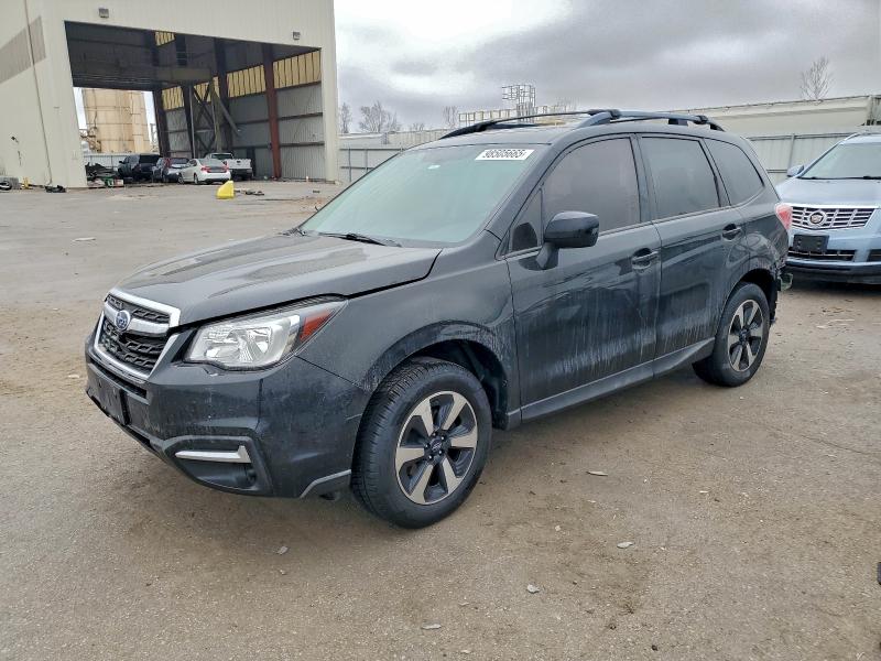 Фото 1 - SUBARU FORESTER