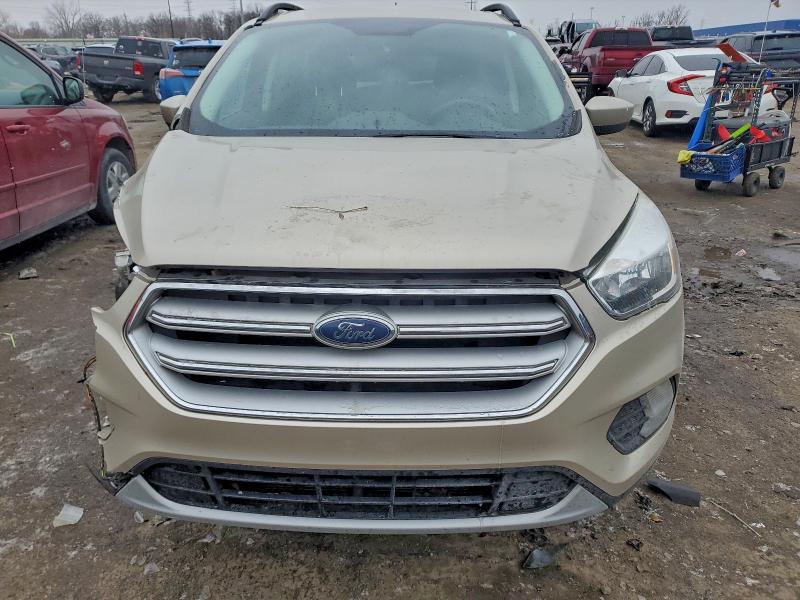 Фото 5 - FORD ESCAPE