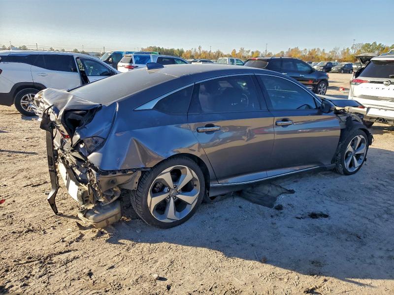 Фото 3 - HONDA ACCORD