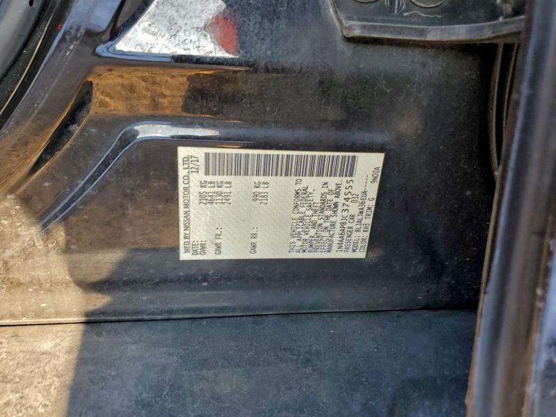 Фото 12 - NISSAN MAXIMA