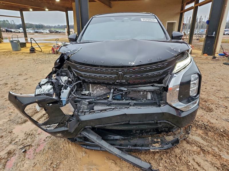 Фото 5 - MITSUBISHI OUTLANDER