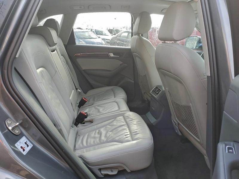 Фото 11 - AUDI Q5