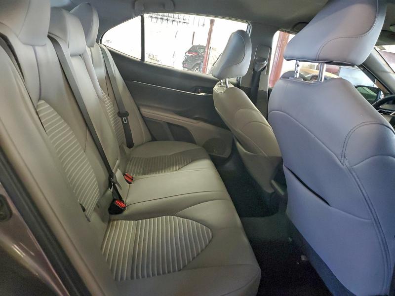 Фото 10 - TOYOTA CAMRY