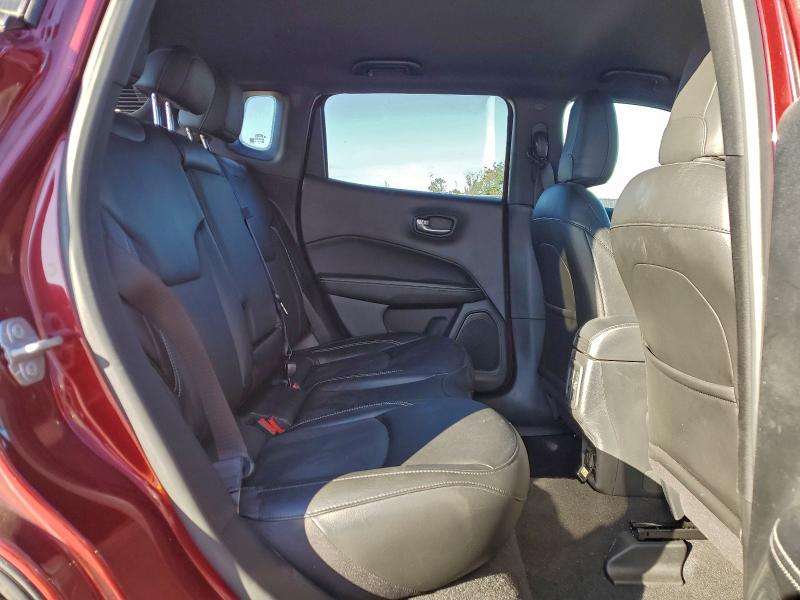 Фото 11 - JEEP COMPASS