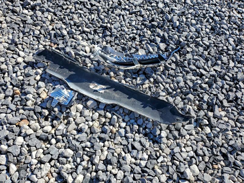 Фото 13 - LINCOLN NAUTILUS