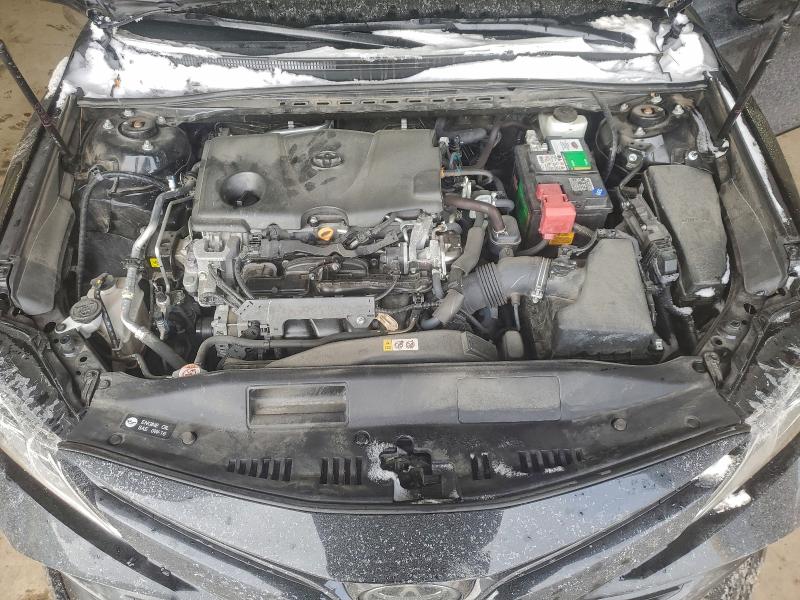 Фото 11 - TOYOTA CAMRY