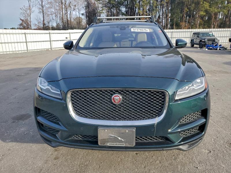 Фото 5 - JAGUAR F-PACE