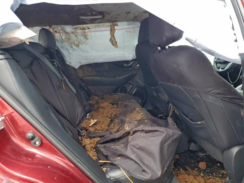 Фото 10 - SUBARU OUTBACK