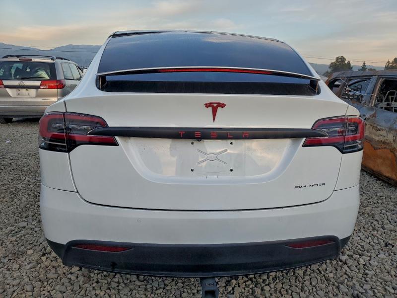 Фото 6 - TESLA MODEL X