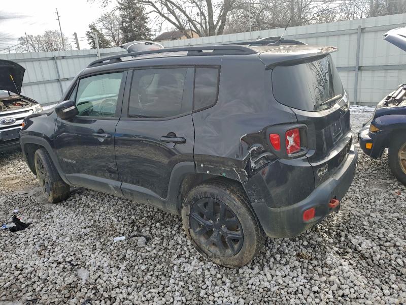 Фото 2 - JEEP RENEGADE