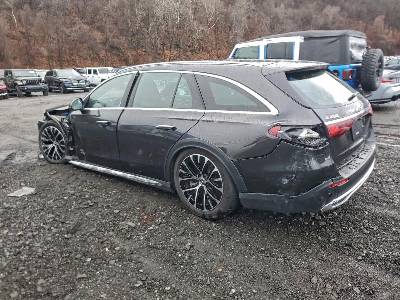 Фото 2 - MERCEDES-BENZ E-CLASS